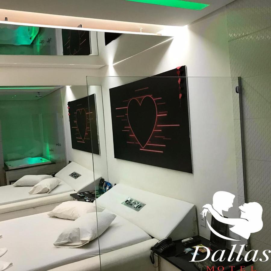 Dallas Motel Valparaiso de Goias Dış mekan fotoğraf