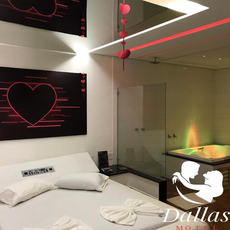 Dallas Motel Valparaiso de Goias Dış mekan fotoğraf