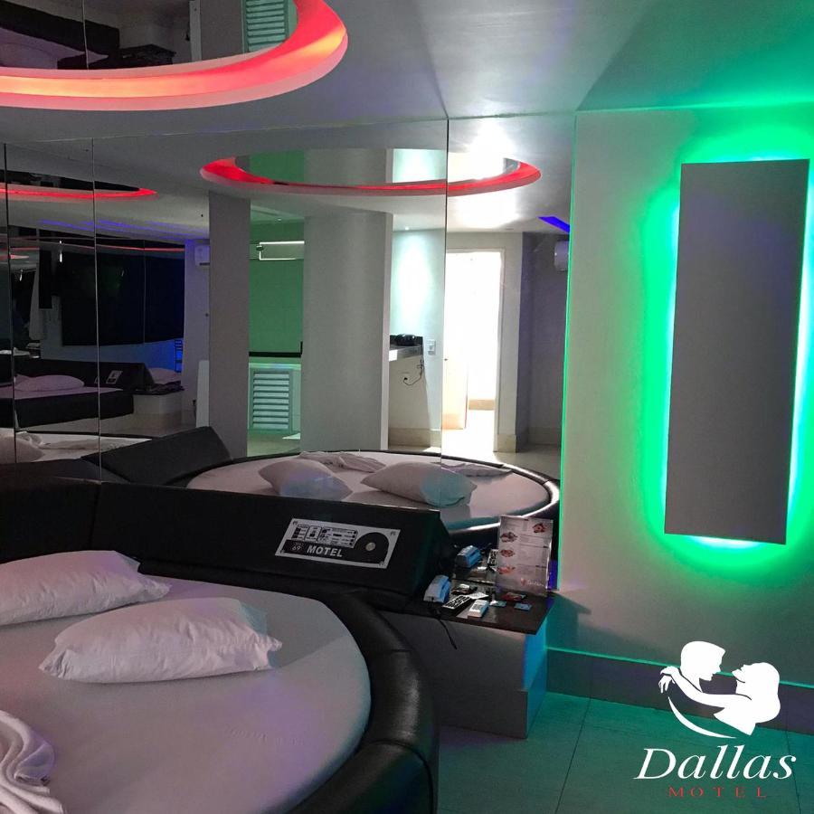 Dallas Motel Valparaiso de Goias Dış mekan fotoğraf